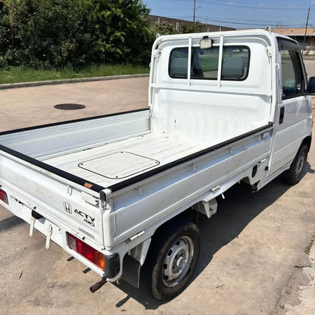 White 1999 Honda Acty 4x4 kei truck, photo 8 of 11
