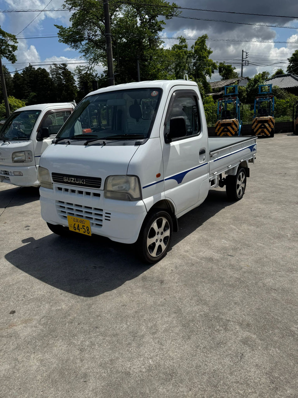 White 2001 Suzuki Carry 4x4 kei truck, photo 1 of 15