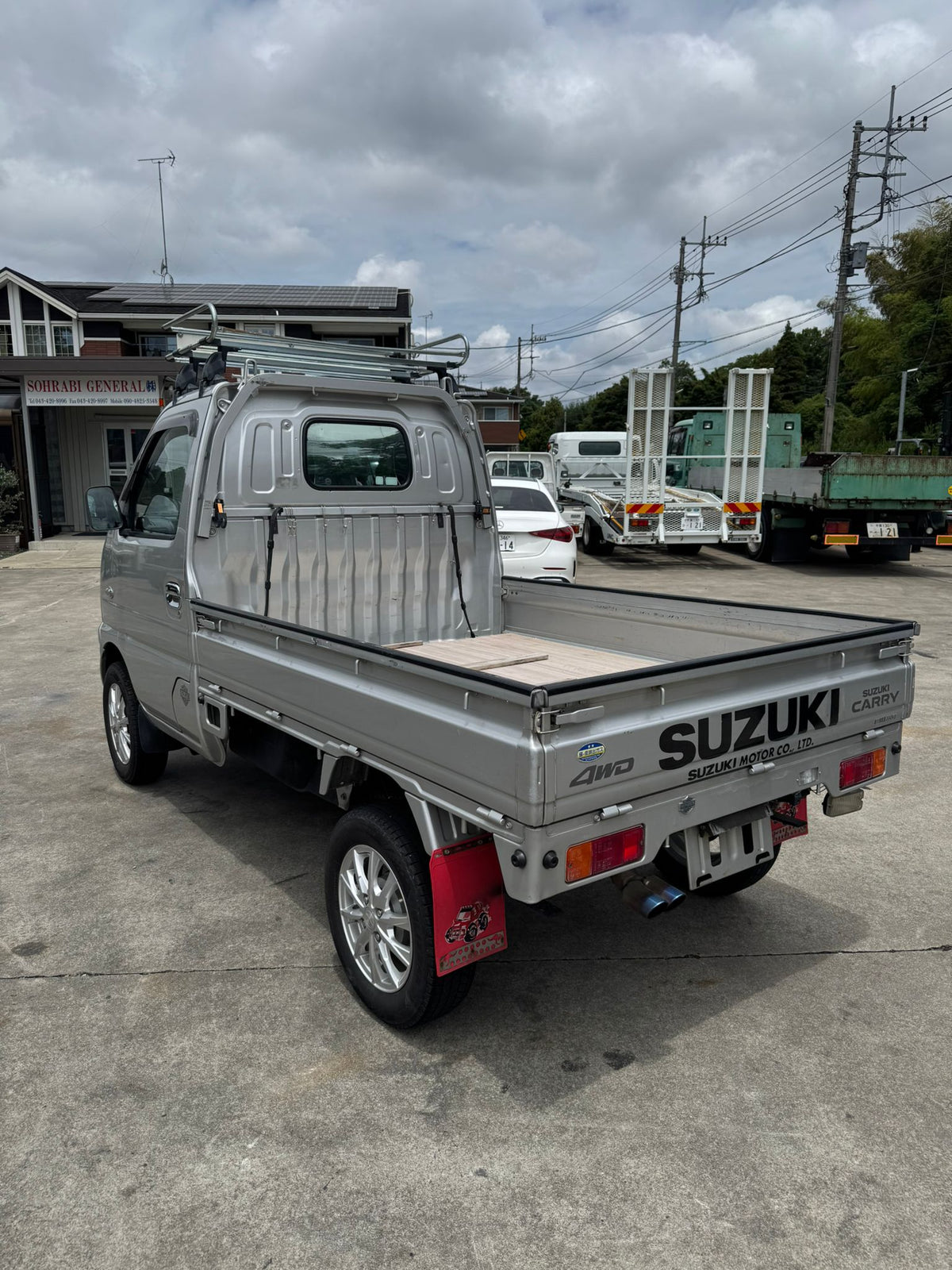 Silver 2001 Suzuki Carry 4x4 kei truck, photo 5 of 14