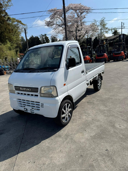 White 2001 Suzuki Carry 4x4 kei truck, photo 2 of 12