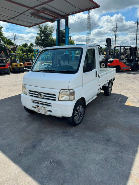White 2000 Honda Acty 4x2 M/T kei truck, photo 3 of 14