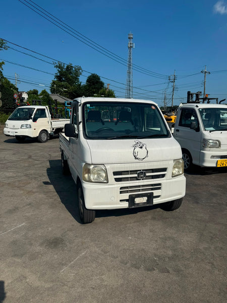 White 2001 Honda Acty 4x2 A/T kei truck, photo 1 of 12