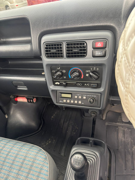 White 1999 Honda Acty 4x4 kei truck, photo 8 of 12