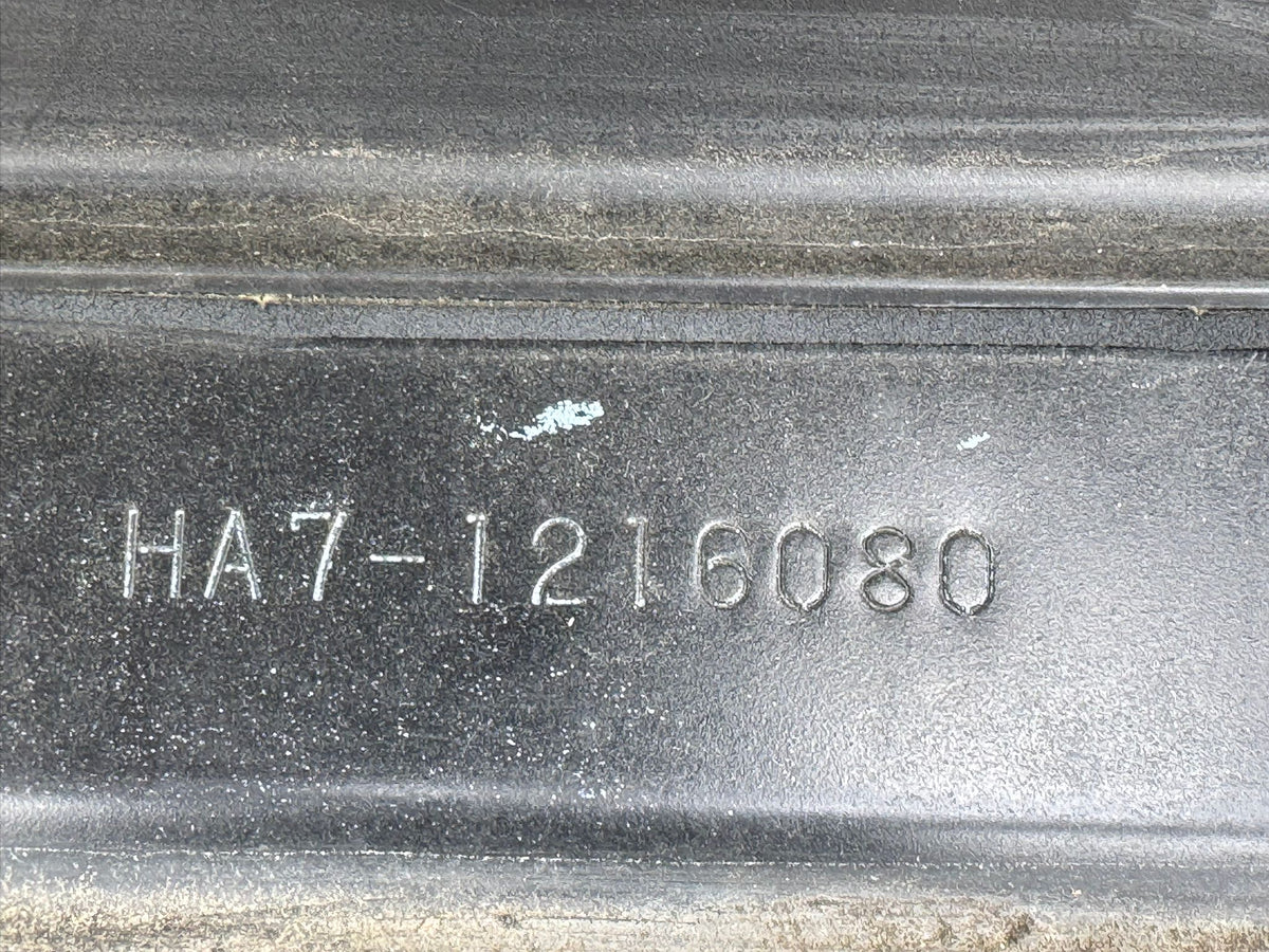 Silver 2001 Honda Acty 4x4 kei truck, photo 10 of 13