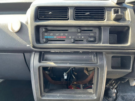 Green 1999 Daihatsu Hijet 4x2 kei truck, photo 11 of 11