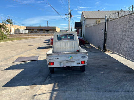 White 1999 Daihatsu Hijet 4x2 kei truck, photo 6 of 11