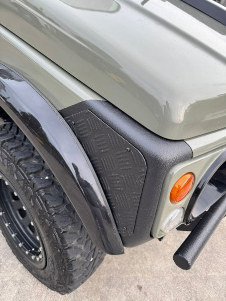 Green 1997 Suzuki Jimny 4x4 kei SUV, photo 7 of 17