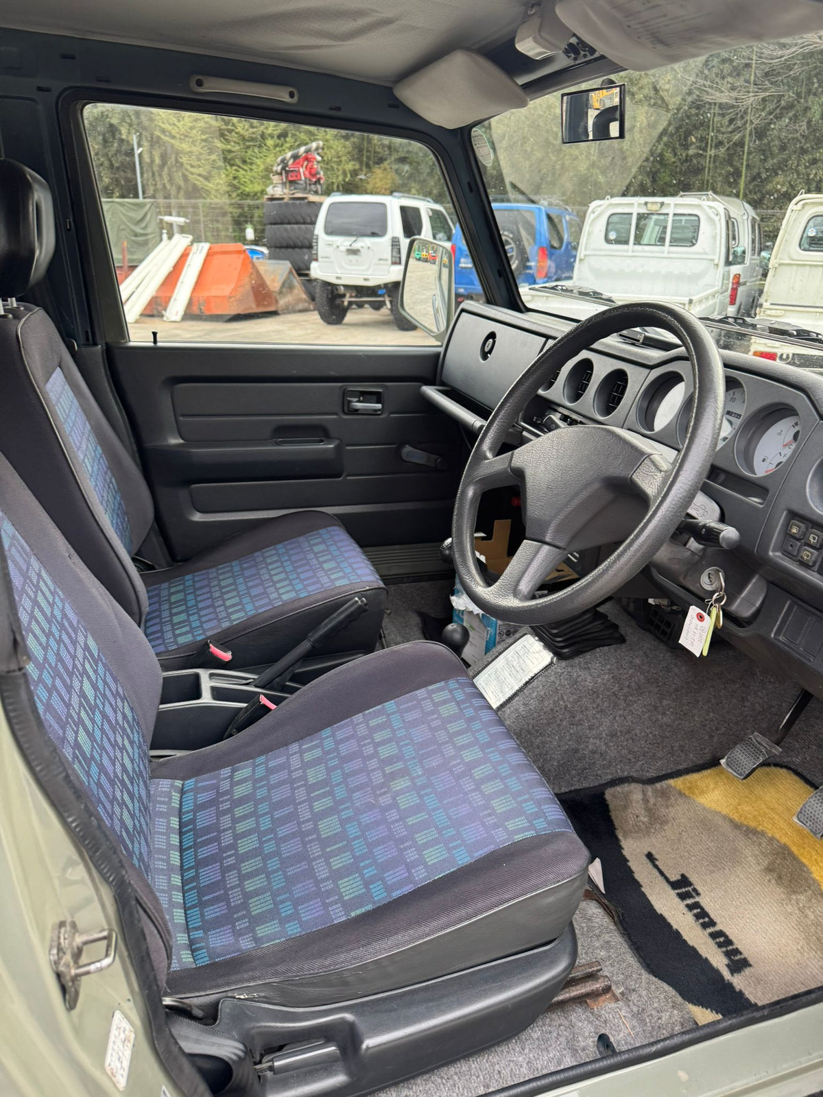 Green 1997 Suzuki Jimny 4x4 kei SUV, photo 10 of 17