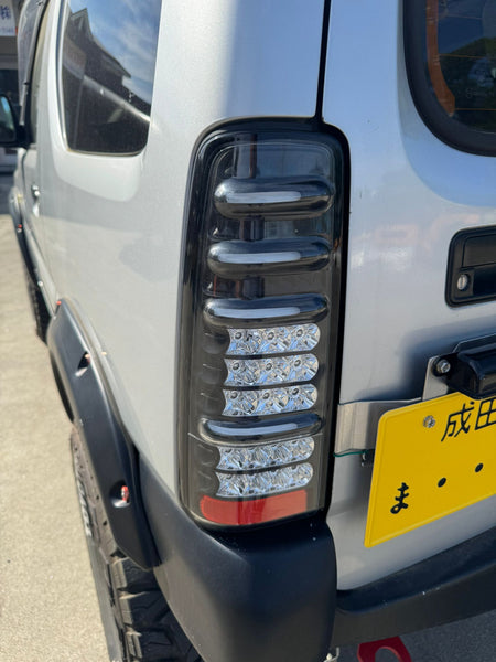 Silver 1998 Suzuki Jimny 4x4 kei SUV, photo 7 of 17
