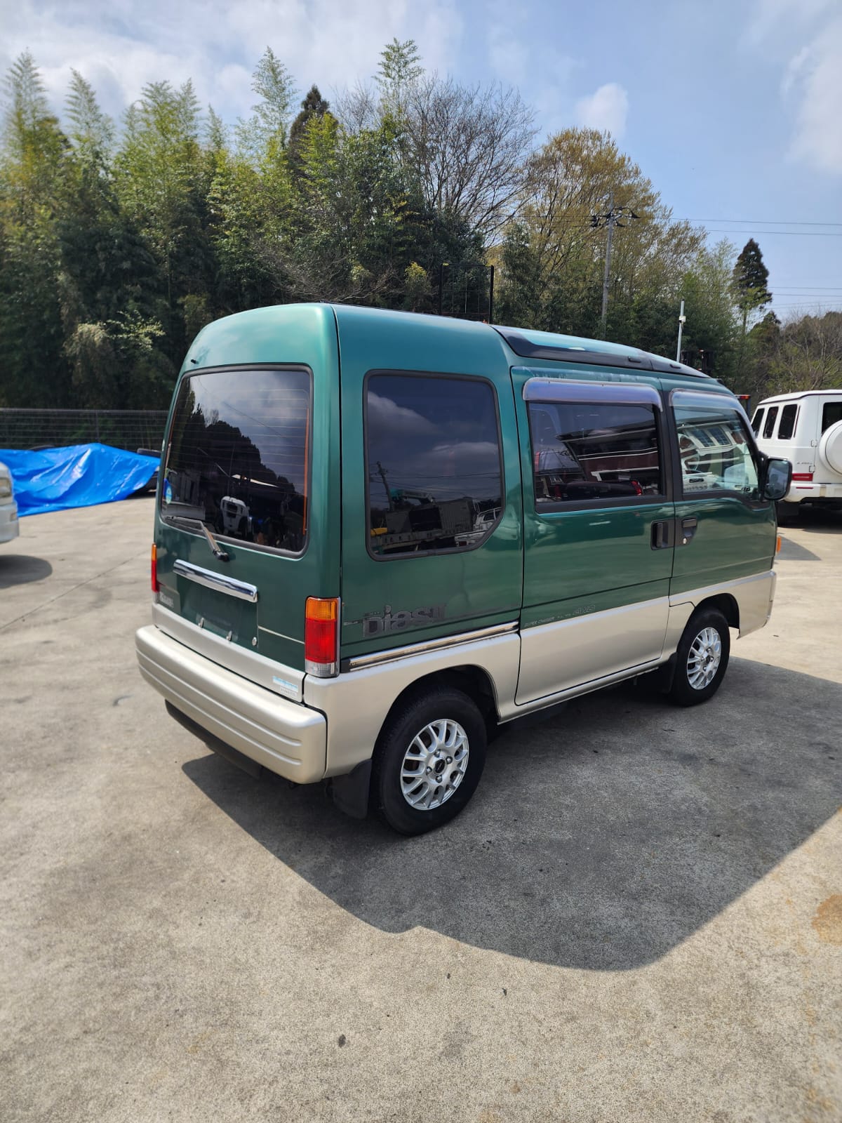 Green/Silver 1996 Subaru Sambar Dias Van 4x4, photo 3 of 21