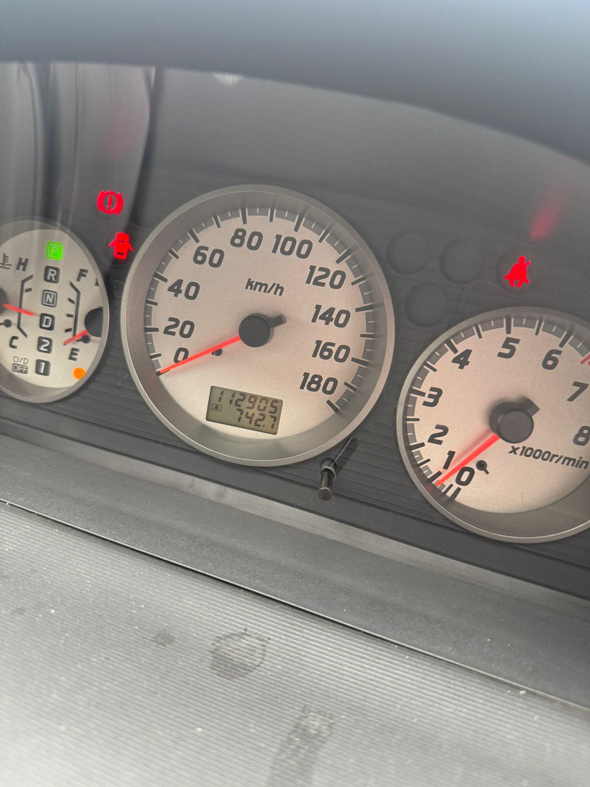 Silver 2001 Nissan X-Trail 4WD SUV, photo 10 of 13