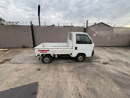 White 1998 Honda Acty 4x2 kei truck, photo 8 of 11
