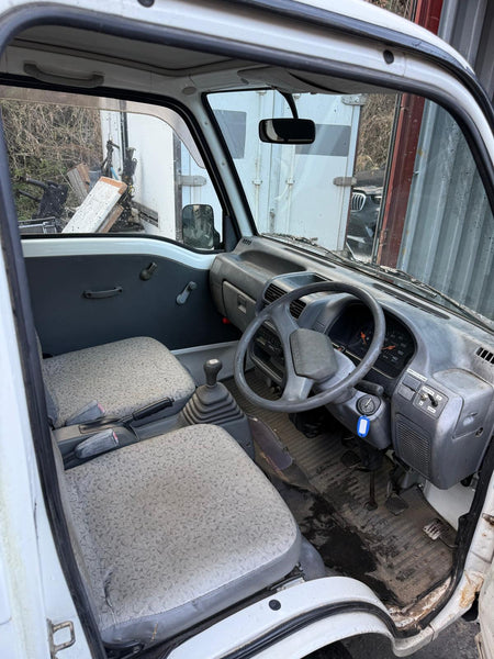 White 1998 Subaru Sambar 4x4 kei truck, photo 7 of 11