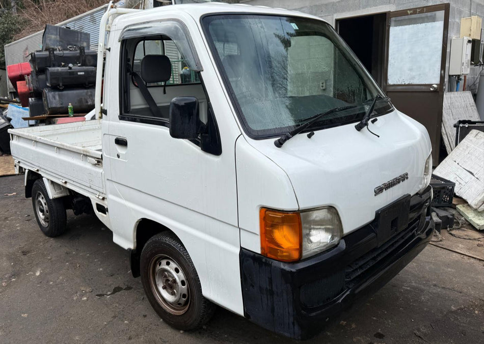 White 2000 Subaru Sambar 4x4 kei truck, photo 1 of 10