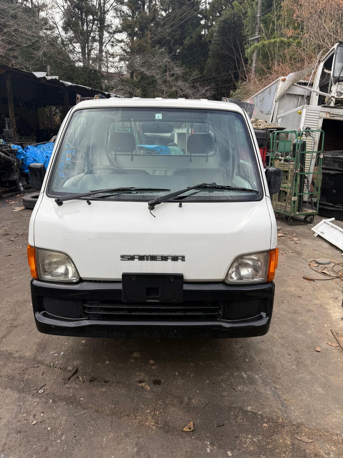 White 2000 Subaru Sambar 4x4 kei truck, photo 2 of 10