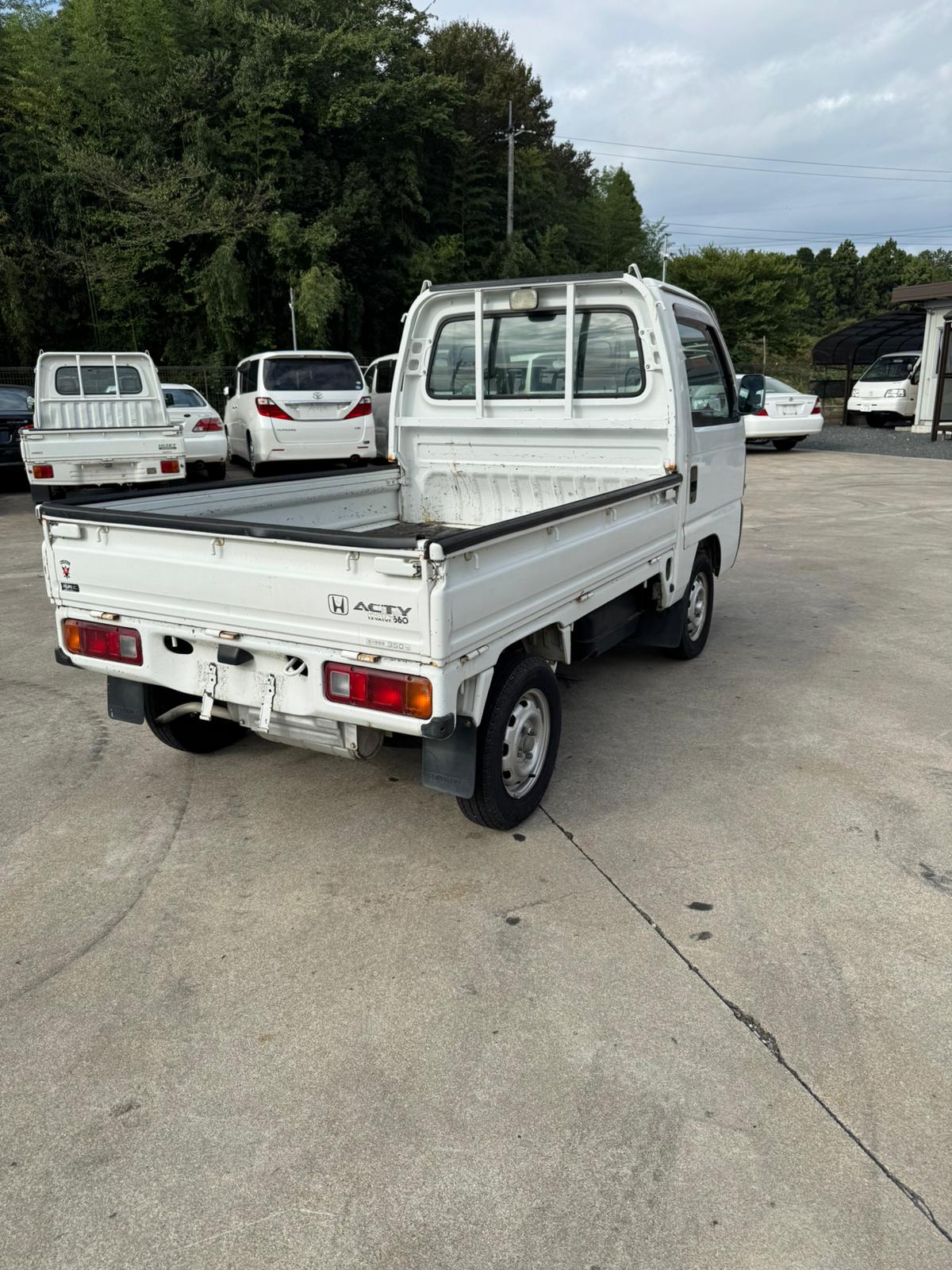 White 1996 Honda Acty 4x2 kei truck, photo 4 of 7