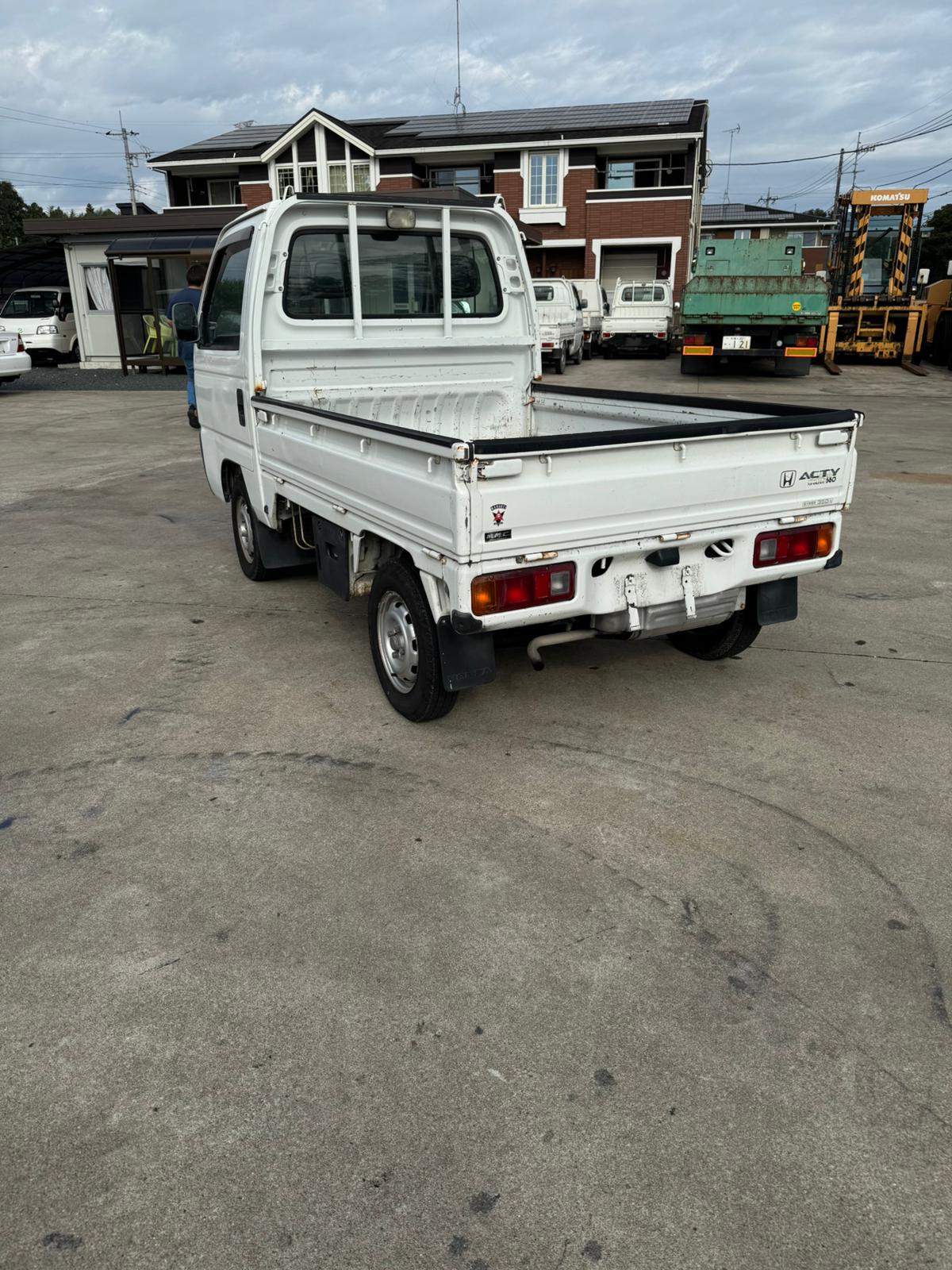 White 1996 Honda Acty 4x2 kei truck, photo 3 of 7