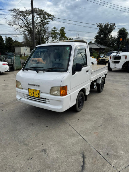 White 2000 Subaru Sambar 4x4 kei truck, photo 2 of 9