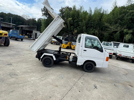 White 2000 Subaru Sambar 4x4 kei truck, photo 6 of 9