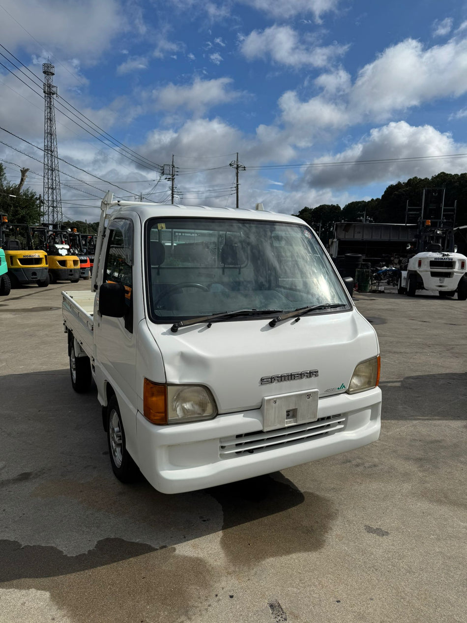 White 2000 Subaru Sambar 4x4 kei truck, photo 1 of 10