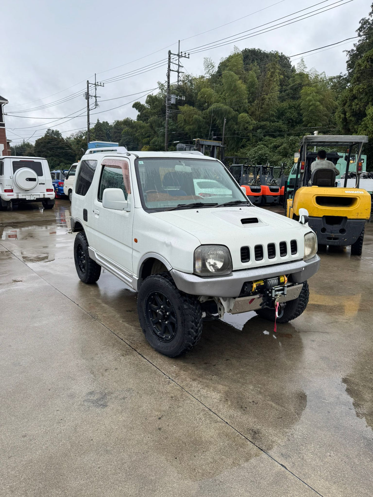 White 2001 Suzuki Jimny 4x4 kei SUV, photo 1 of 11