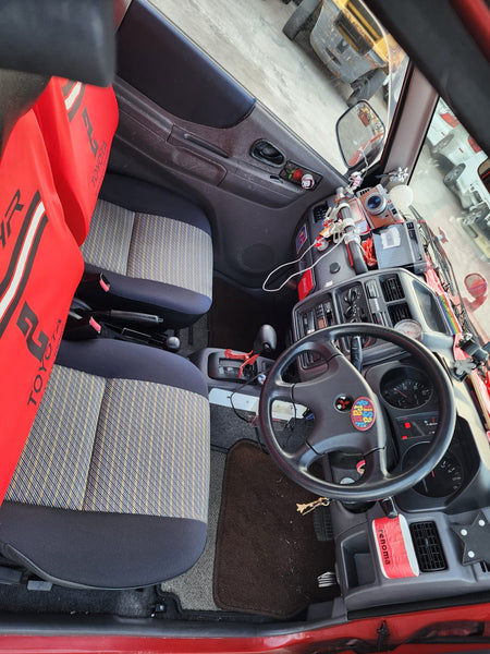 Black and red 1995 Mitsubishi Pajero SUV, photo 6 of 10