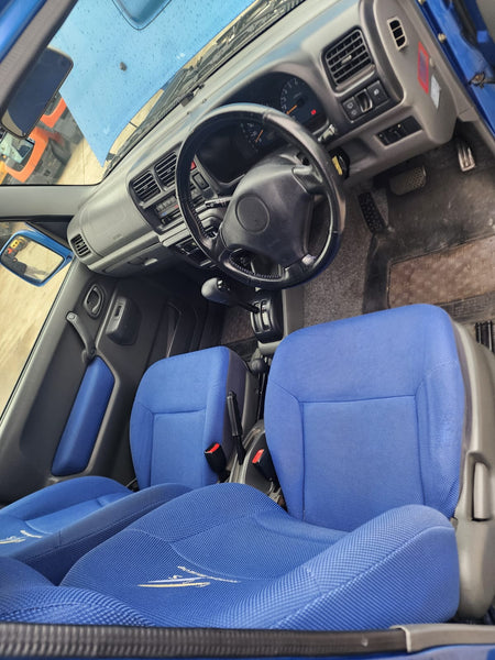 Blue/Silver 2001 Suzuki Jimny 4x4 kei SUV, photo 7 of 11