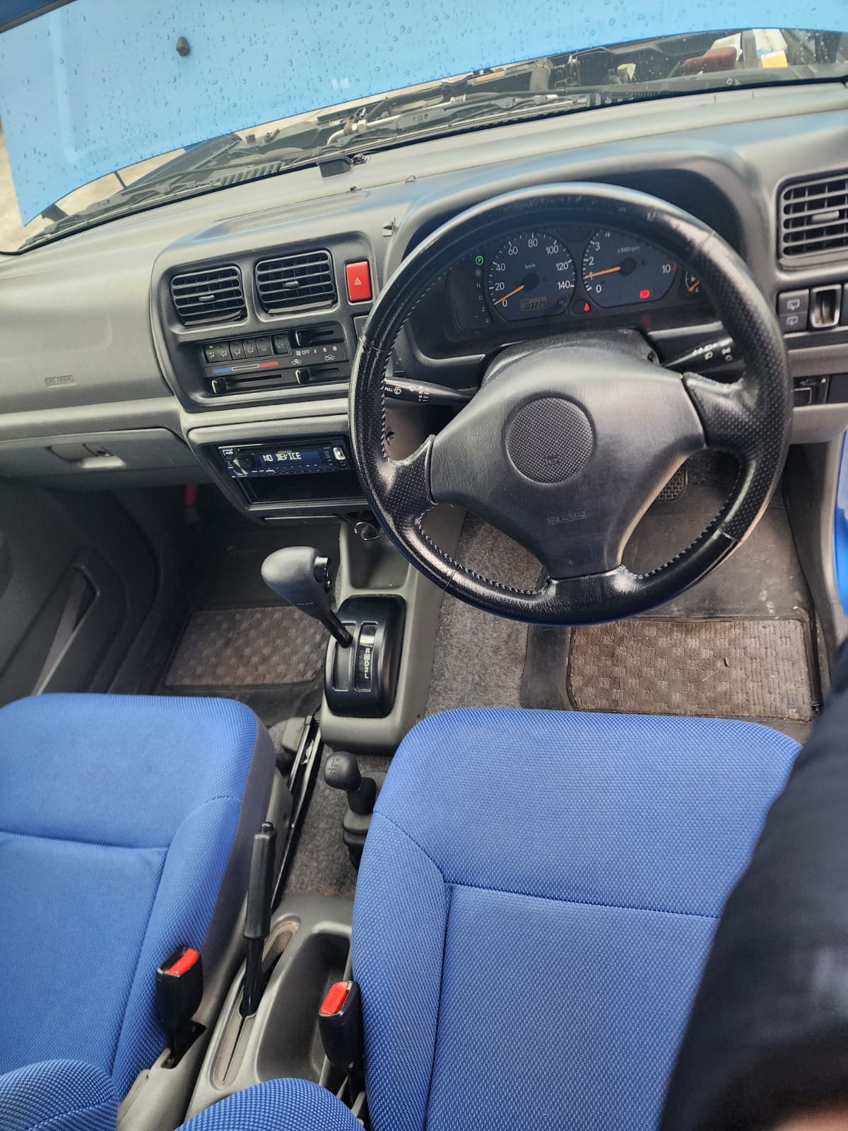 Blue/Silver 2001 Suzuki Jimny 4x4 kei SUV, photo 8 of 11