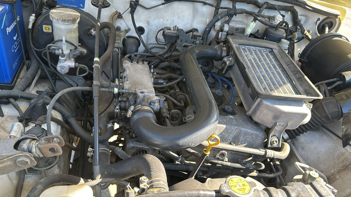 Yellow 1998 Suzuki Jimny kei SUV, photo 6 of 17
