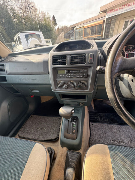 Silver 1999 Mitsubishi Pajero Mini 4x4 kei SUV, photo 7 of 11