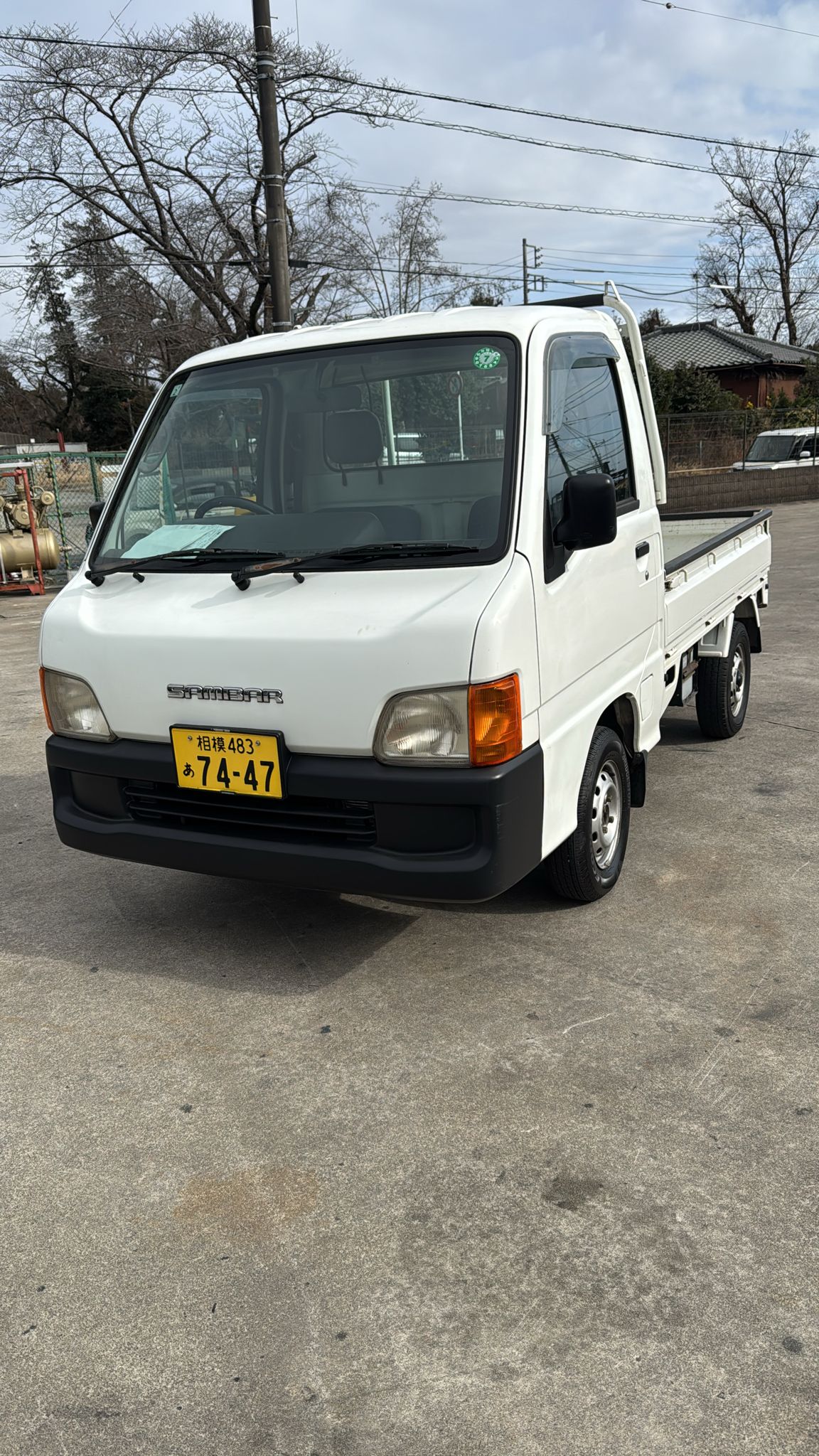 White 2000 Subaru Sambar 4x4 kei truck, photo 2 of 9