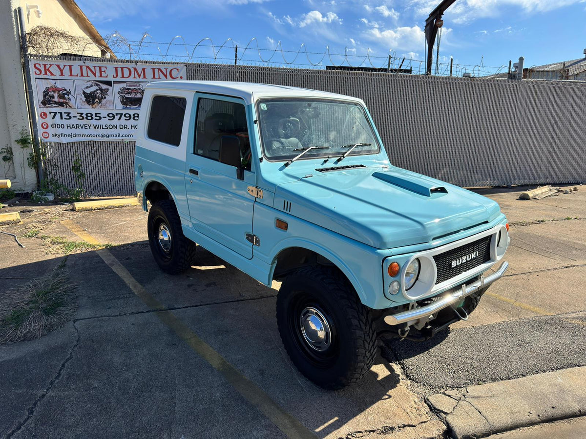 Blue/White 1996 Suzuki Jimny kei SUV, photo 3 of 15
