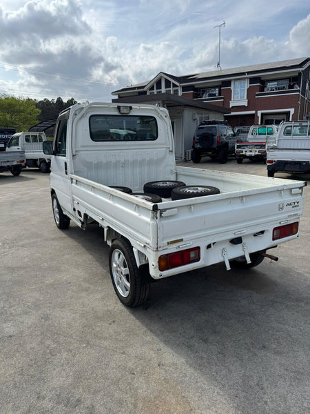 White 2001 Honda Acty 4x4 kei truck, photo 4 of 9