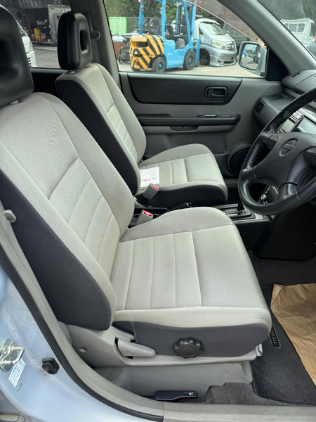 Light Blue 2001 Nissan X-Trail 4WD SUV, photo 6 of 10