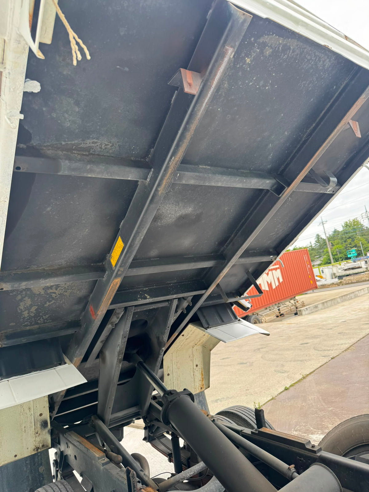 1999 Toyota Dyna Diesel Dump Truck, photo 8 of 10