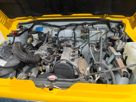 Yellow 1997 Suzuki Jimny Sierra 4x4 kei SUV, photo 14 of 14