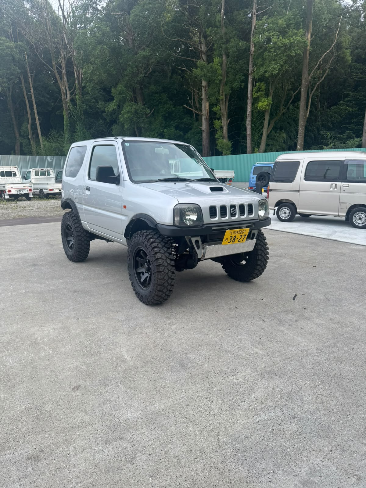 Silver 2000 Suzuki Jimny 4x4 kei SUV