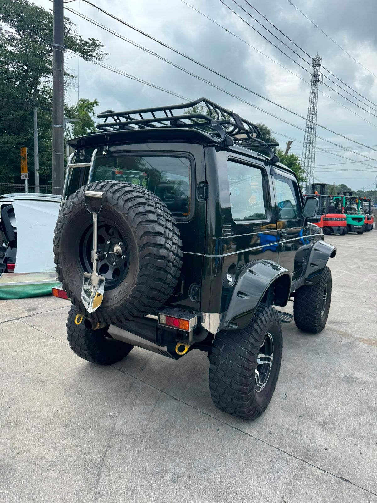 Black 1996 Suzuki Jimny Sierra 4x4 kei SUV, photo 6 of 14