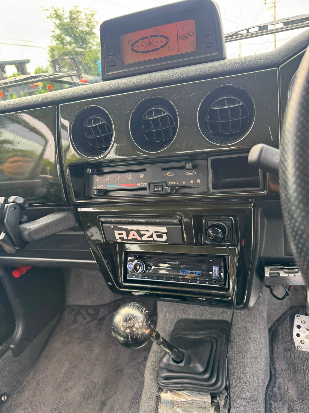 Black 1996 Suzuki Jimny Sierra 4x4 kei SUV, photo 11 of 14