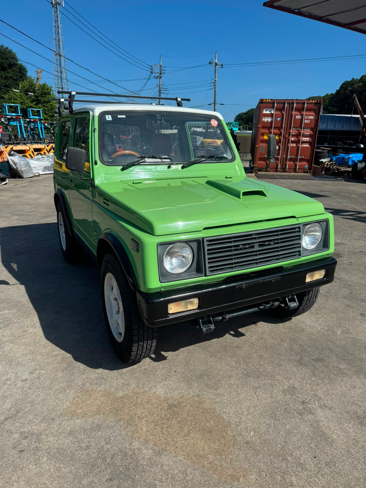 Green 1992 Suzuki Jimny 4x4 kei SUV