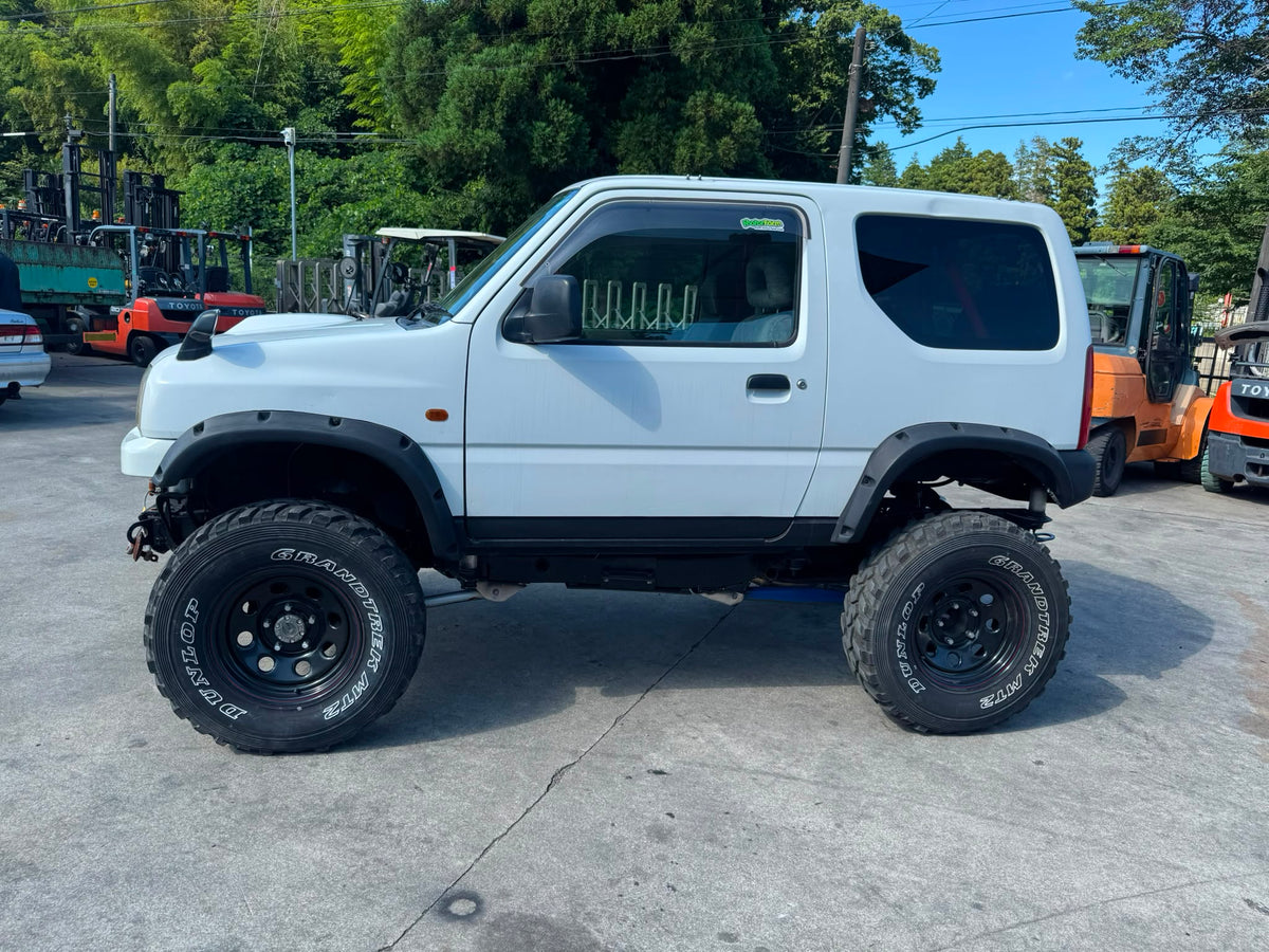 White 1998 Suzuki Jimny 4x4 kei SUV, photo 4 of 14