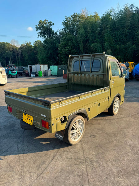 Army green 1999 Daihatsu Hijet 4x2 kei truck, photo 5 of 9