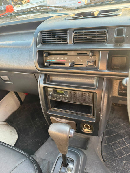 Army green 1999 Daihatsu Hijet 4x2 kei truck, photo 8 of 9