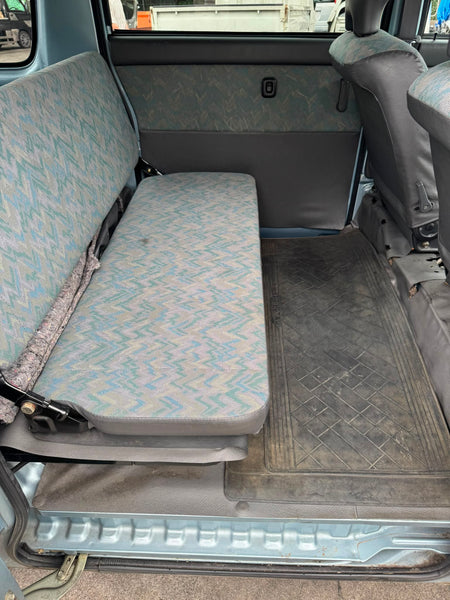 Light blue 1998 Daihatsu Hijet Van 4x2, photo 8 of 9