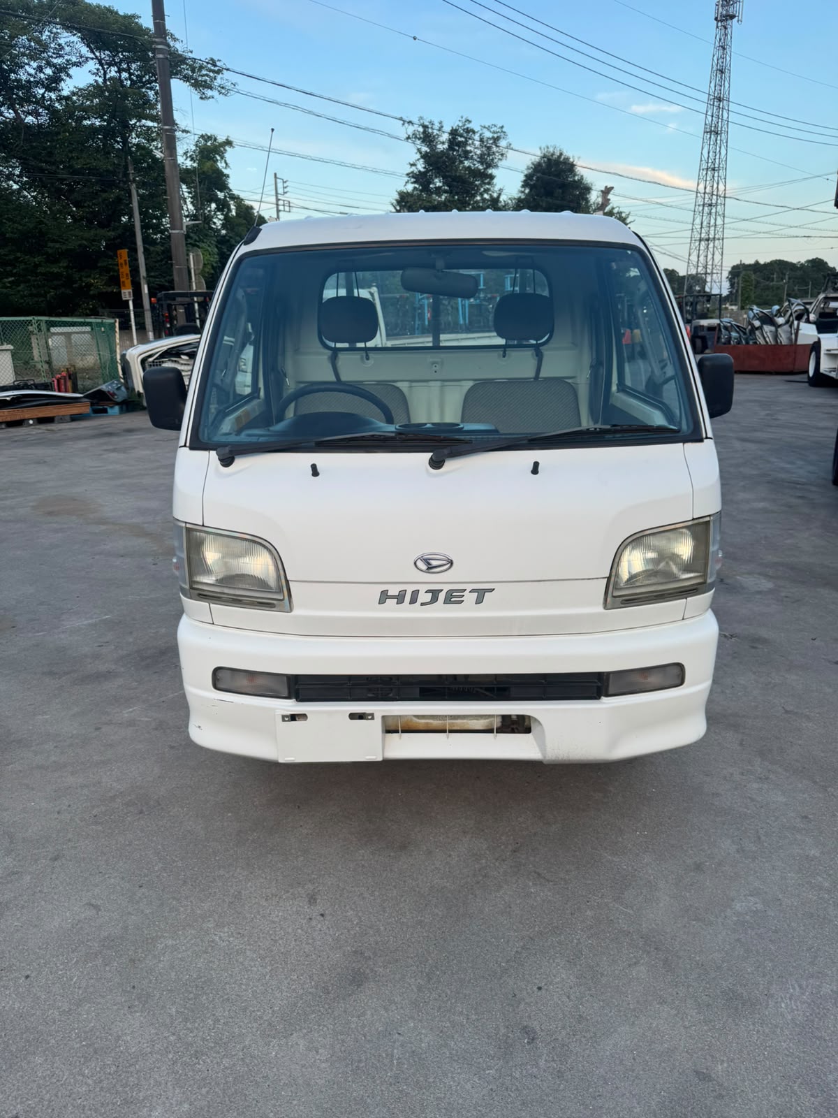 White 2000 Daihatsu Hijet Dump Truck 4x4, photo 7 of 11