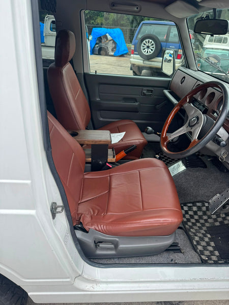White 1997 Suzuki Jimny 4x4 kei SUV, photo 8 of 14