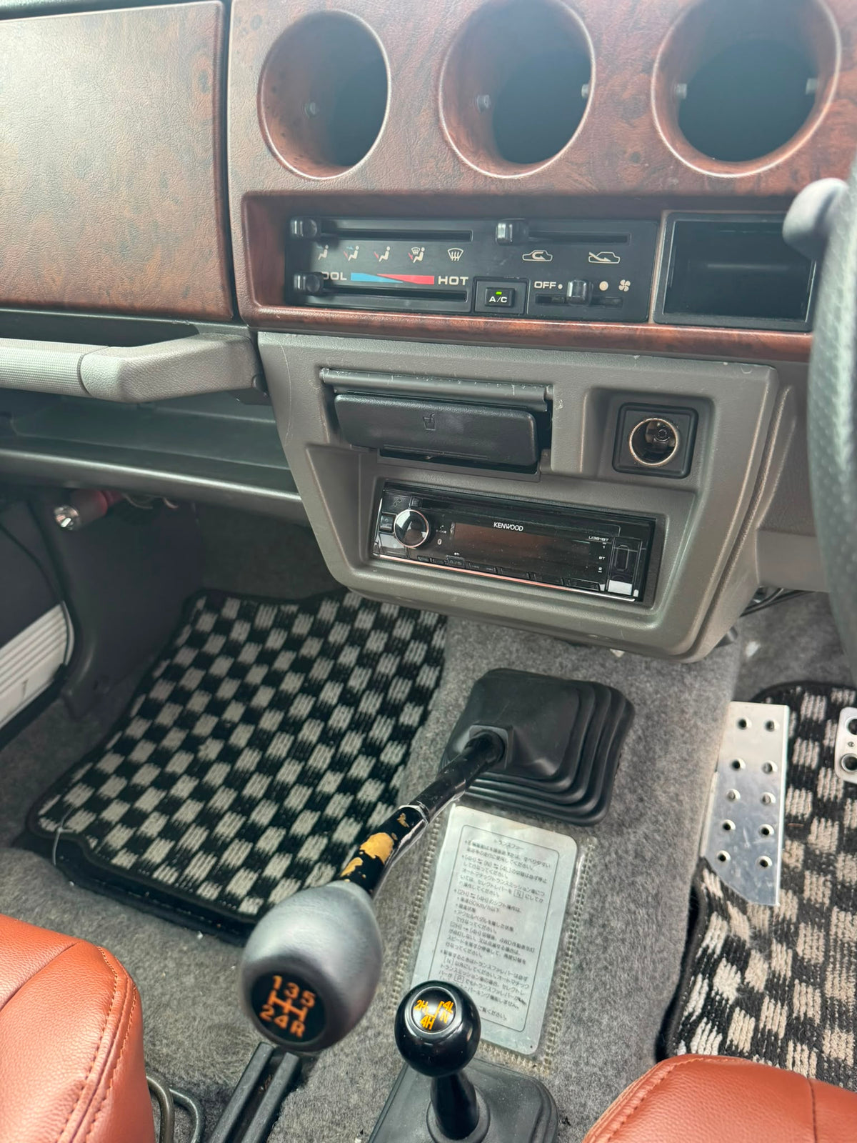 White 1997 Suzuki Jimny 4x4 kei SUV, photo 10 of 14