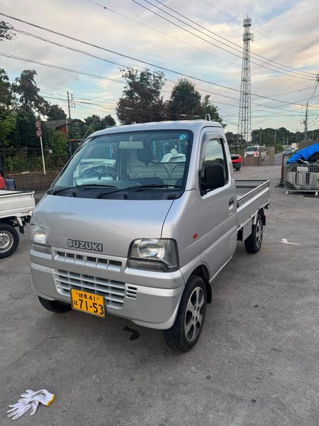 Silver 2000 Suzuki Carry 4x4 kei truck, photo 2 of 10