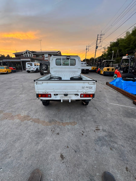 White 2000 Honda Acty 4x4 kei truck, photo 6 of 13
