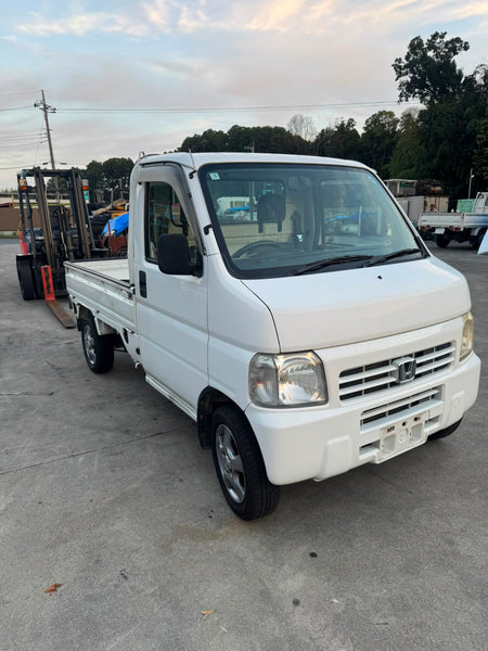 White 2000 Honda Acty 4x4 kei truck, photo 3 of 13